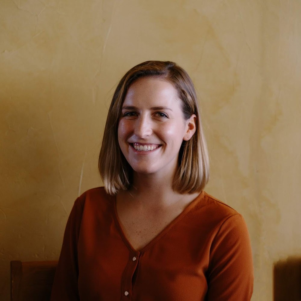 Meet your Posher, Becca